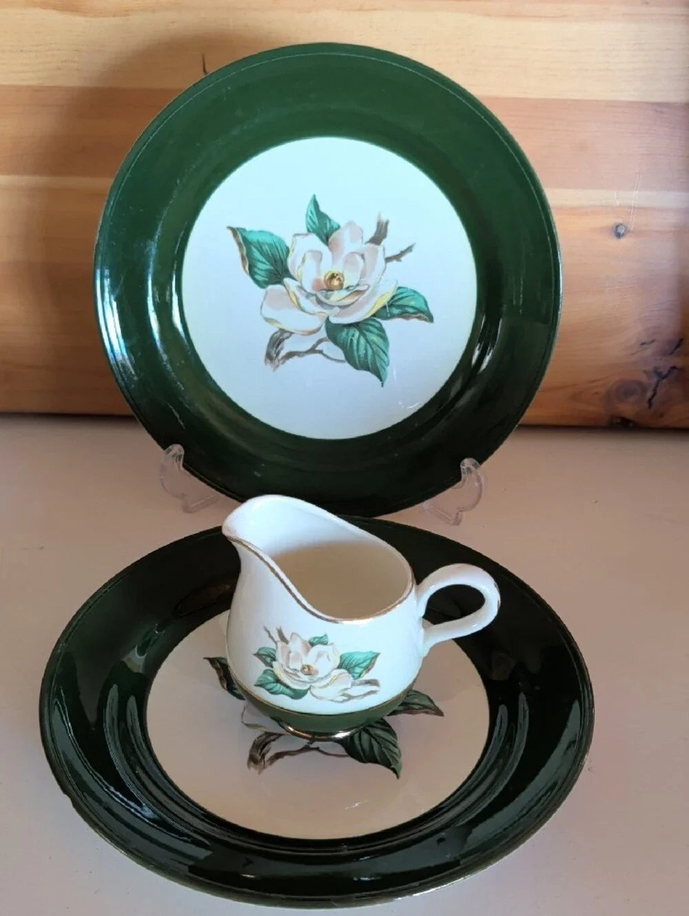 N/A elegant green